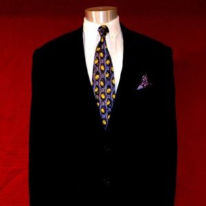 Blue plaid 2 piece, 2 button suit.